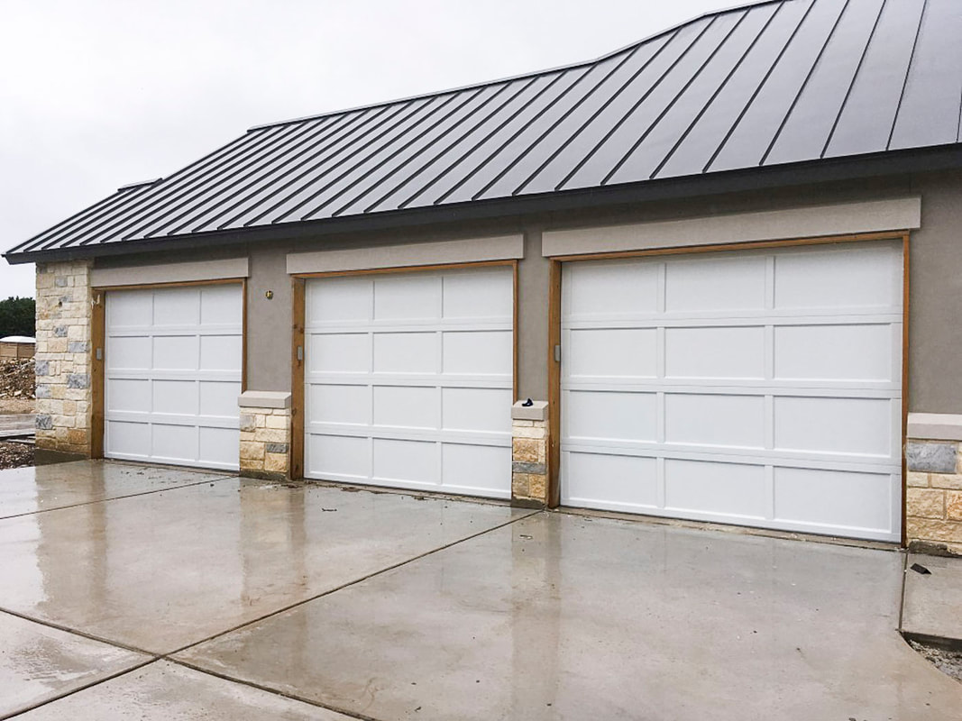 Recessed Short Panel, White garage Door, EZ Open Garage Door, CHI Overhead Doors, West Fargo